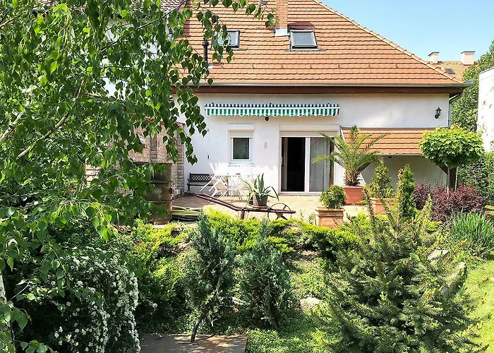 Full 2bdr Garden House Near To Downtown Metro Free Parking 게스트하우스
