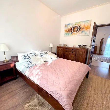 בית הארחה Full 2bdr Garden House Near To Downtown Metro Free Parking