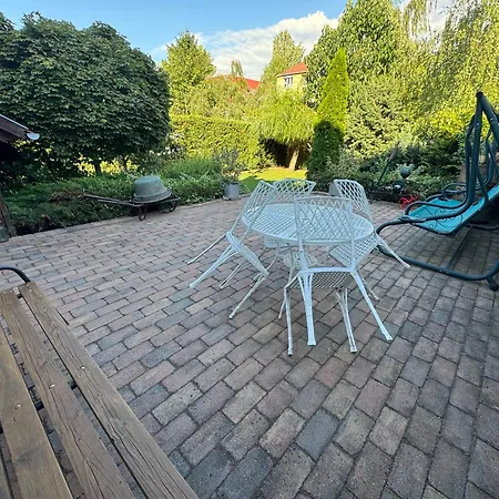 Full 2bdr Garden House Near To Downtown Metro Free Parking בית הארחה 4*