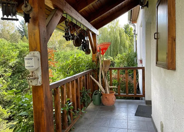 Full 2bdr Garden House Near To Downtown Metro Free Parking Maison d'hôtes 4*