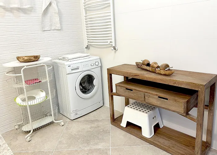 Full 2bdr Garden House Near To Downtown Metro Free Parking 4*