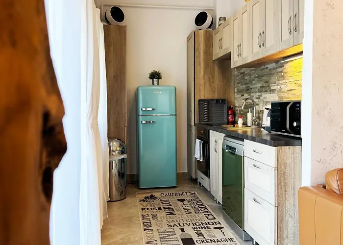 Maison d'hôtes Full 2bdr Garden House Near To Downtown Metro Free Parking